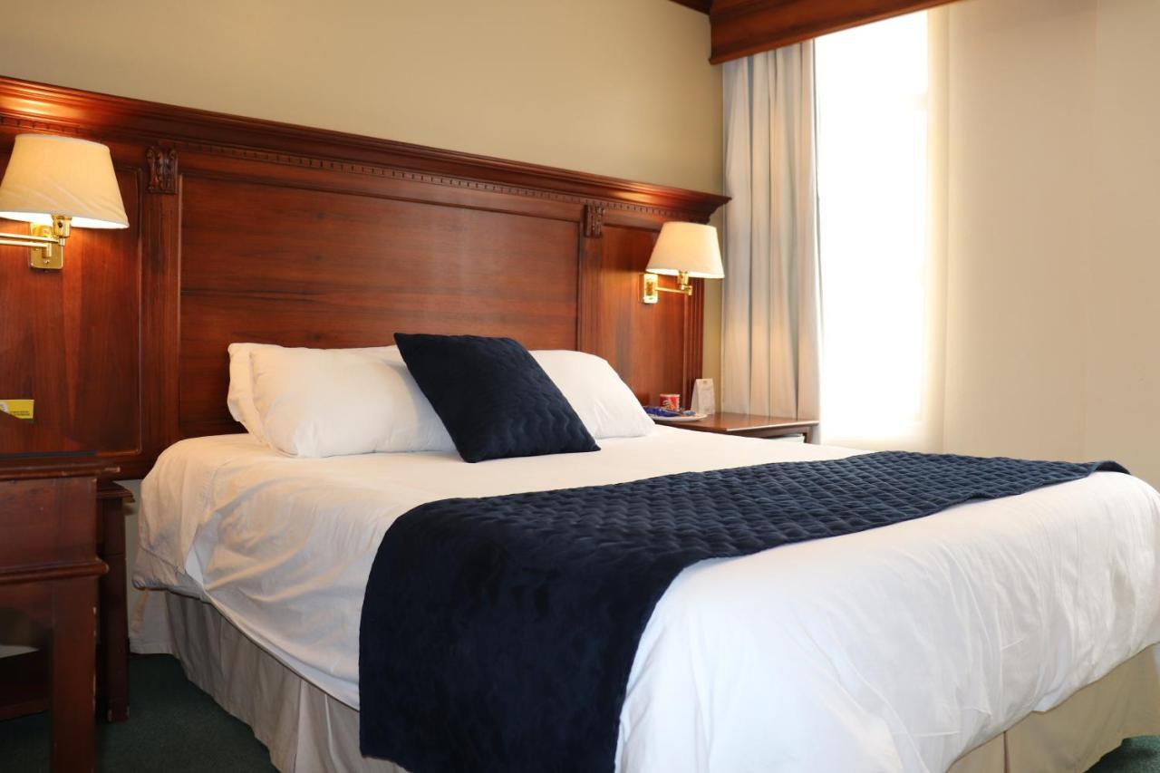 Hotel Florida Ambato Exterior photo